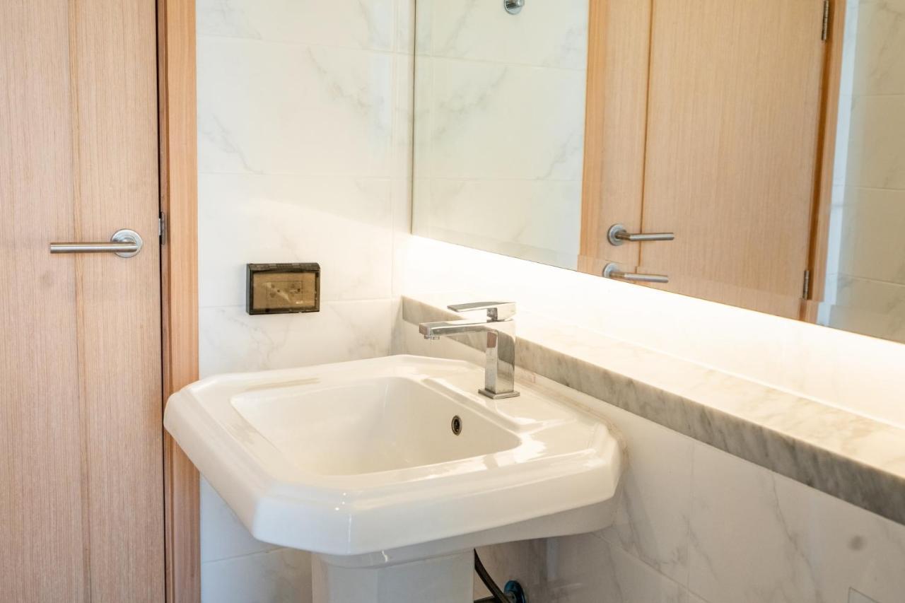 חוף סורין Aristo 2 Apartments By Beringela מראה חיצוני תמונה